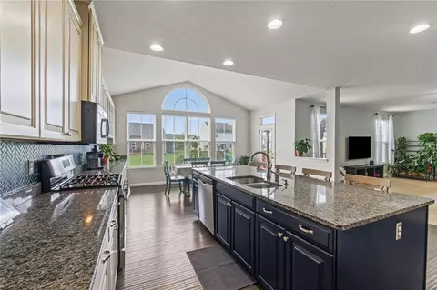 Kitchen - 1148 Red Maple Dr, Troy, OH 45373 photo 5 of 6