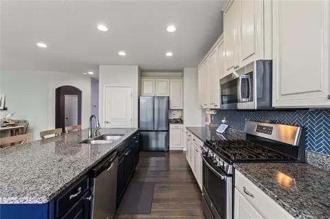 Kitchen - 1148 Red Maple Dr, Troy, OH 45373 photo 4 of 6