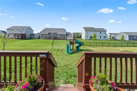 Exterior - 1148 Red Maple Dr, Troy, OH 45373 photo 11 of 16