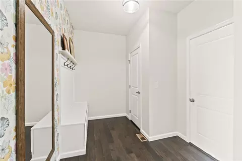 Entry Way - 1148 Red Maple Dr, Troy, OH 45373 photo 10 of 16