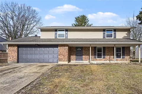 5769 Waynegate Rd, Huber Heights, OH 45424