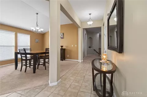 Entry Way - 165 Bailey Ln, Springboro, OH 45066 photo 3 of 5