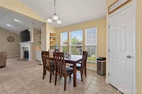 Dining - 165 Bailey Ln, Springboro, OH 45066 photo 3 of 3