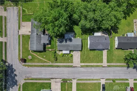 View/Area - 427 Knickerbocker Ave, Springfield, OH 45506 photo 2 of 12