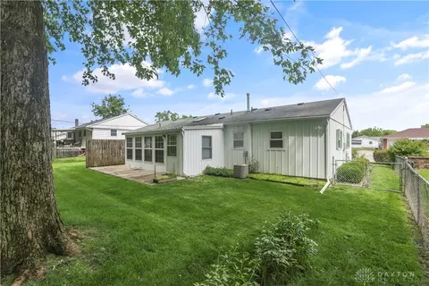 Exterior - 427 Knickerbocker Ave, Springfield, OH 45506 photo 1 of 13