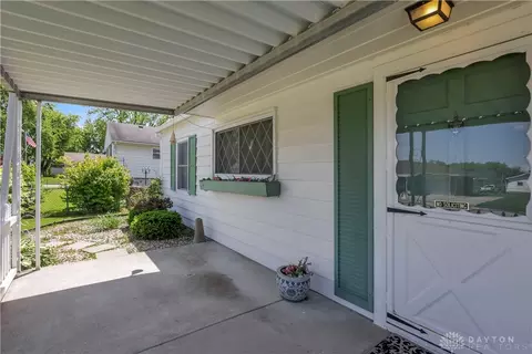 Exterior - 427 Knickerbocker Ave, Springfield, OH 45506 photo 13 of 13