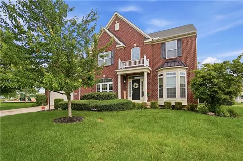 329 Beck Dr, Washington Township, OH 45458