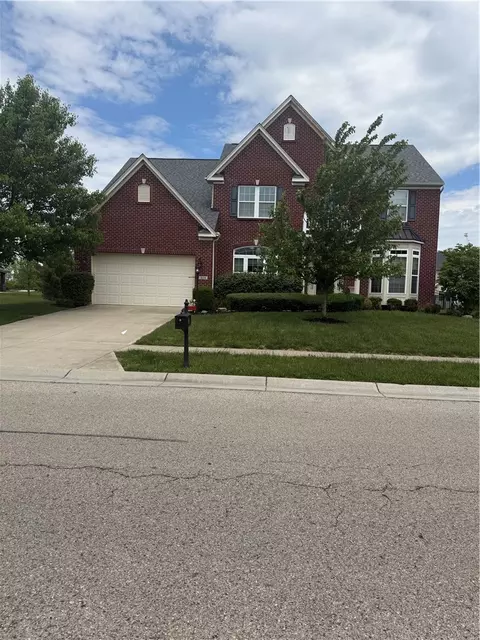 329 Beck Dr, Washington Township, OH 45458