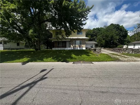153 Whitmore Ave, Dayton, OH 45417
