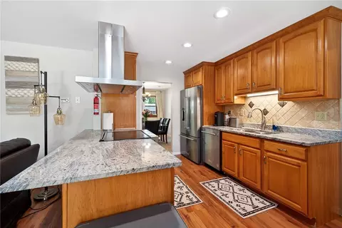 Kitchen - 4333 Appleton Pl, Kettering, OH 45440 photo 8 of 8