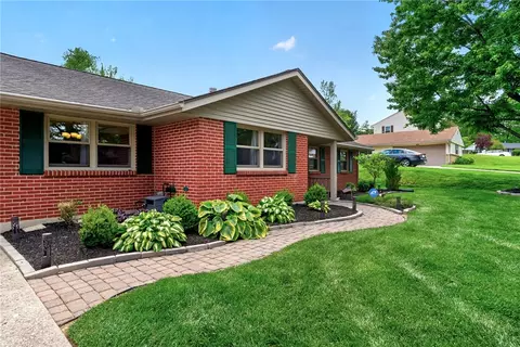 Exterior - 4333 Appleton Pl, Kettering, OH 45440 photo 5 of 20