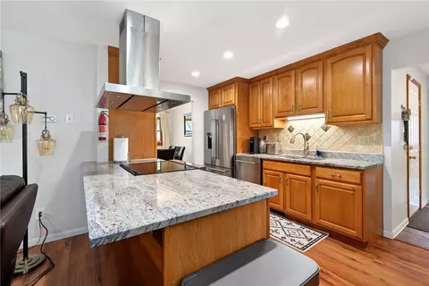 Kitchen - 4333 Appleton Pl, Kettering, OH 45440 photo 5 of 8
