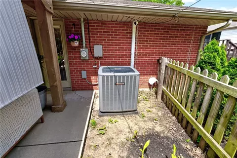 Exterior - 4333 Appleton Pl, Kettering, OH 45440 photo 20 of 20