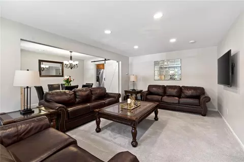 Living - 4333 Appleton Pl, Kettering, OH 45440 photo 1 of 7