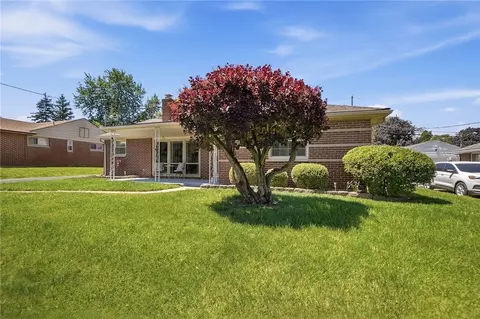 2819 Woodway Ave, Dayton, OH 45405