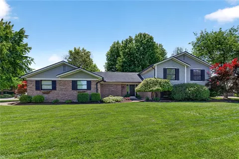 9701 Wax Wing Pt, Washington Township, OH 45458