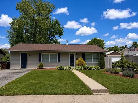 1247 June Dr, Xenia, OH 45385