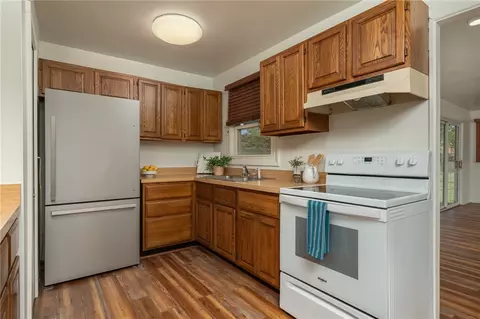 Kitchen - 2757 Danz Ave, Kettering, OH 45420 photo 1 of 3