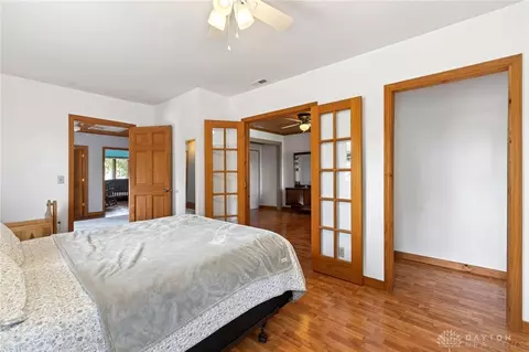 Bedroom - 134 E 1st St, Springfield, OH 45504 photo 4 of 9