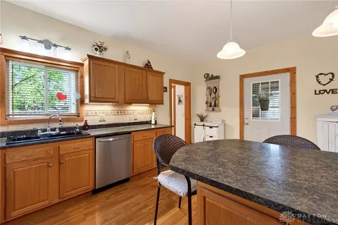 Kitchen - 134 E 1st St, Springfield, OH 45504 photo 5 of 7