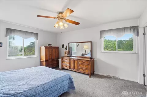Bedroom - 3100 E Galbraith Rd, Cincinnati, OH 45236 photo 2 of 6