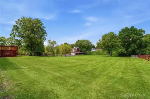 Exterior - 3100 E Galbraith Rd, Cincinnati, OH 45236 photo 6 of 13