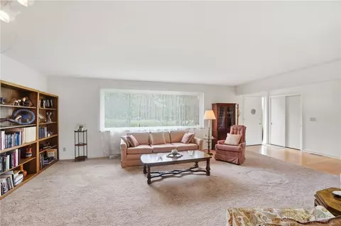 Living - 3100 E Galbraith Rd, Cincinnati, OH 45236 photo 3 of 3