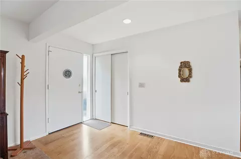Entry Way - 3100 E Galbraith Rd, Cincinnati, OH 45236 photo 1 of 1