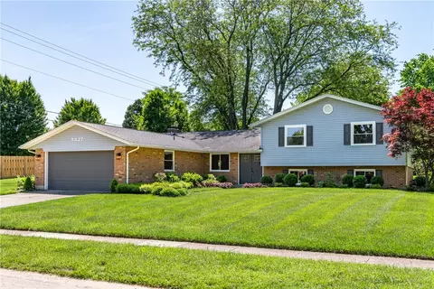 5827 Overbrooke Rd, Kettering, OH 45440