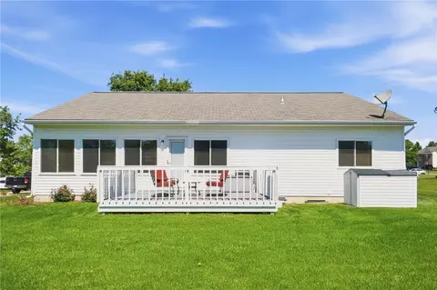 Exterior - 60 E Long Meadow Dr, Springboro, OH 45066 photo 6 of 11