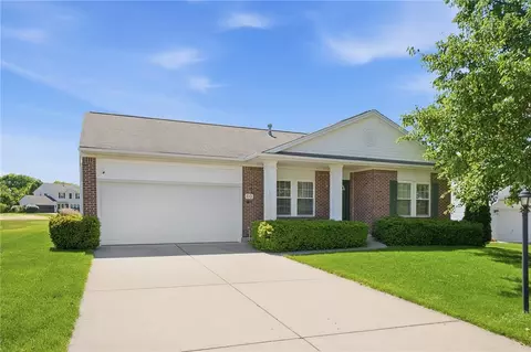 Exterior - 60 E Long Meadow Dr, Springboro, OH 45066 photo 3 of 11