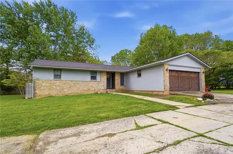 4062 Crane Rd, Tipp City, OH 45371