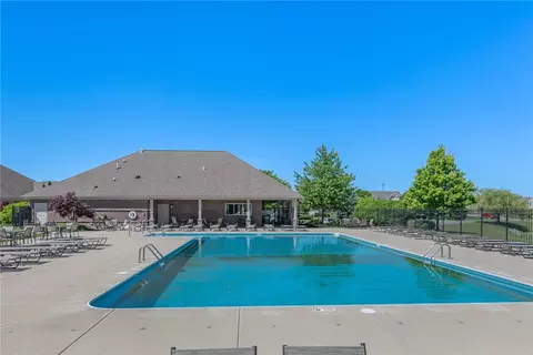 Exterior - 9448 Oak Brook Dr, Centerville, OH 45458 photo 15 of 16