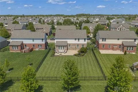 View/Area - 9448 Oak Brook Dr, Centerville, OH 45458 photo 6 of 6