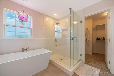 Bath - 9448 Oak Brook Dr, Centerville, OH 45458 photo 2 of 4
