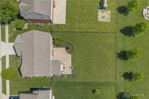 View/Area - 9448 Oak Brook Dr, Centerville, OH 45458 photo 4 of 6