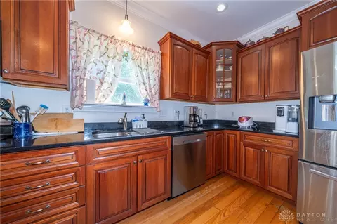 Kitchen - 4715 Todds Fork Dr, Morrow, OH 45152 photo 6 of 6