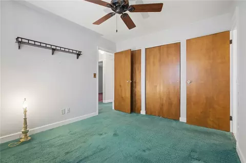 Bedroom - 812 Hollendale Dr, Kettering, OH 45429 photo 2 of 6
