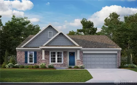 2552 Golden Leaf Dr, Dayton, OH 45431