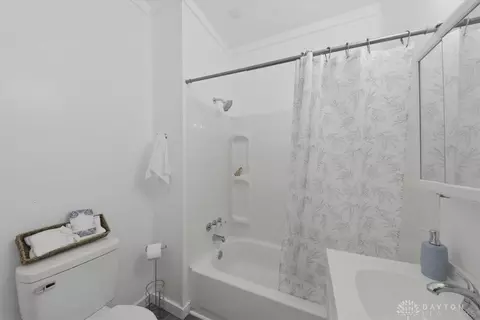 617 E Mccreight Ave, Springfield, OH 45503 photo 20