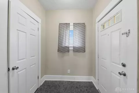 617 E Mccreight Ave, Springfield, OH 45503 photo 5