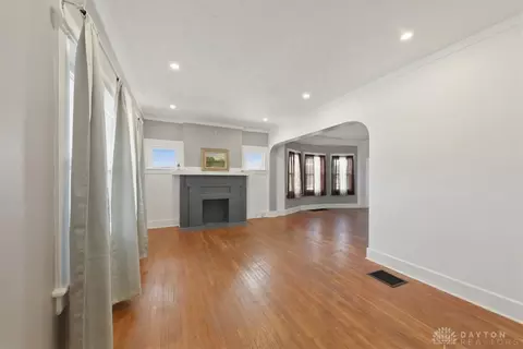 617 E Mccreight Ave, Springfield, OH 45503 photo 7