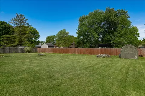 Exterior - 9905 Shawnee Trl, Centerville, OH 45458 photo 7 of 12