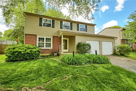 2318 Cross Village Dr, Miamisburg, OH 45342