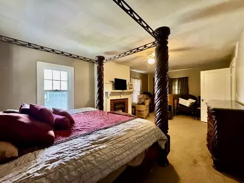 Bedroom - 29 Oakland Ct, Springfield, OH 45505 photo 4 of 10