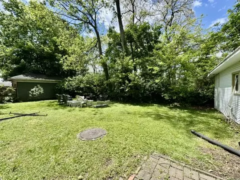 Exterior - 29 Oakland Ct, Springfield, OH 45505 photo 13 of 16