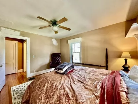 Bedroom - 29 Oakland Ct, Springfield, OH 45505 photo 7 of 10