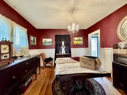 Dining - 29 Oakland Ct, Springfield, OH 45505 photo 4 of 5