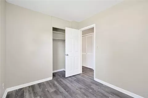 Bedroom - 2437 N Aragon Ave, Kettering, OH 45420 photo 2 of 6