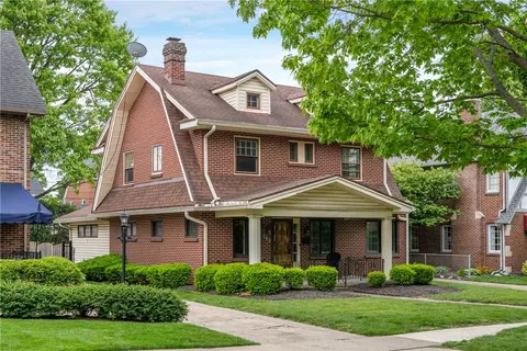 142 Greenmount Blvd, Oakwood, OH 45419